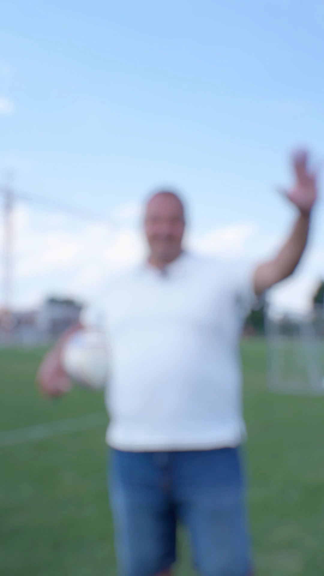 Fotografia k príspevku: Futbal nie je len o góloch. Je o komunite, rešpekte a ľuďoch, ktorí dokážu spojiť celé generácie. Ma
